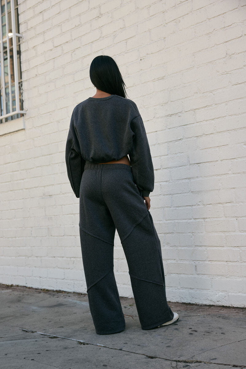 Exposed-Seam Wide-Leg Joggers - Image 6