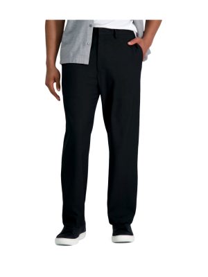 Haggar Men's Premium Comfort Dress Pant-Classic Fit Black