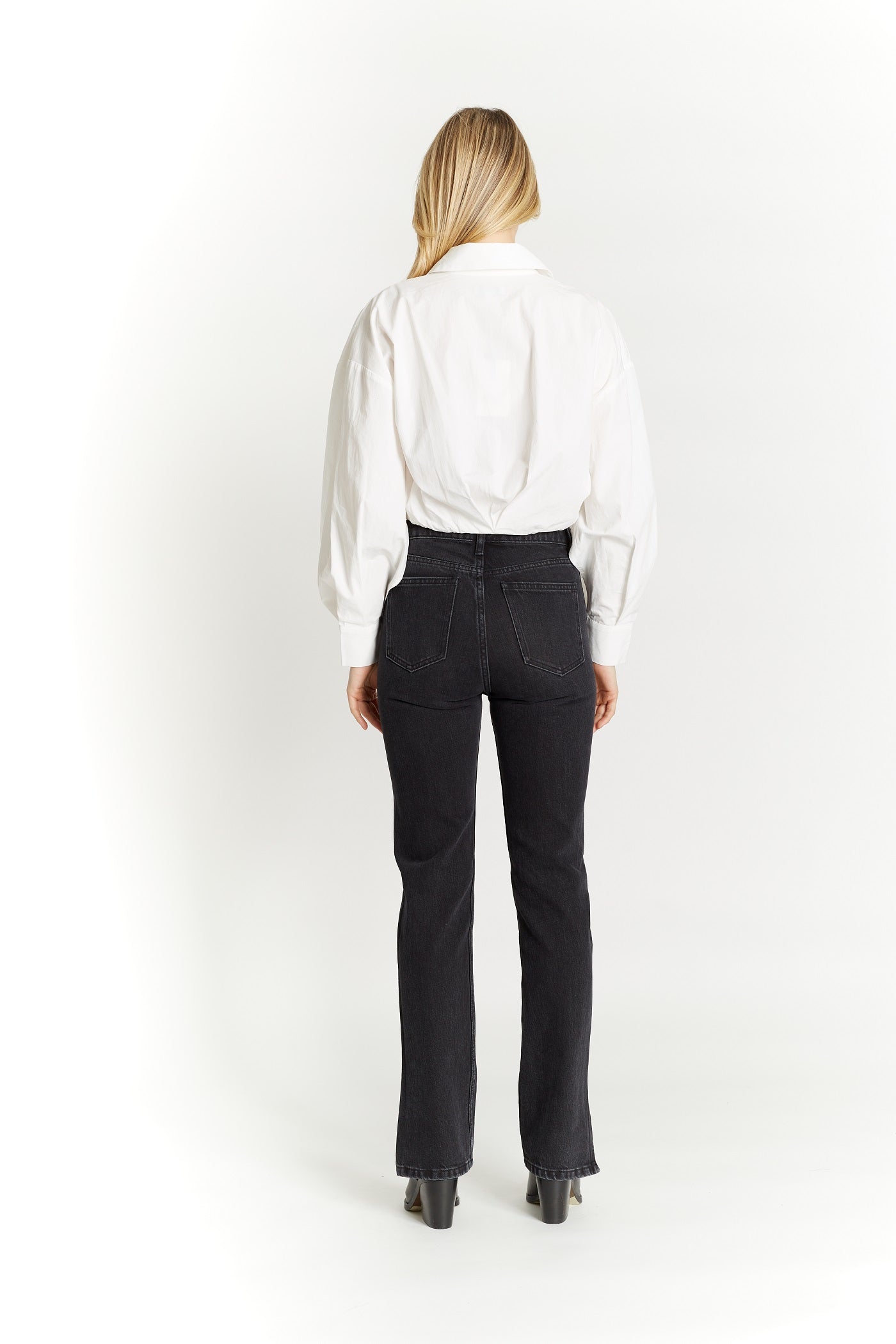 Cropped Blouse with Button Cuffs - Image 3